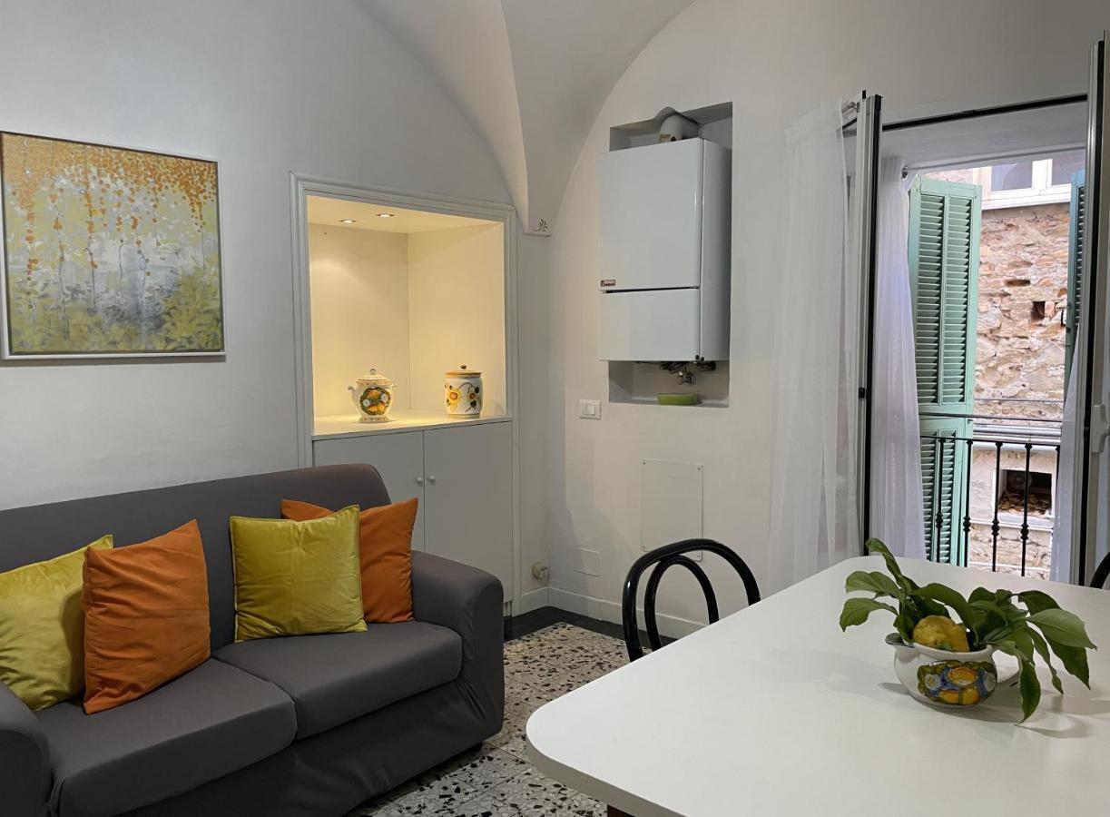 Apartament Old Town Lemon Charm Bordighera Zewnętrze zdjęcie