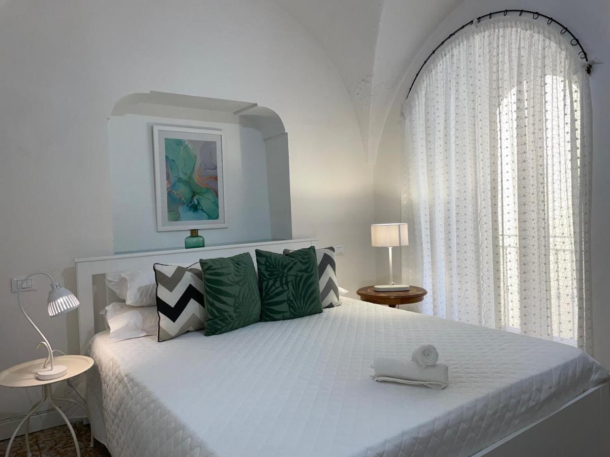 Apartament Old Town Lemon Charm Bordighera Zewnętrze zdjęcie
